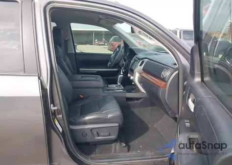 2017 Toyota Tundra Limited 5.7L V8 from USA, damaged, VIN 5TFFW5F12HX220071